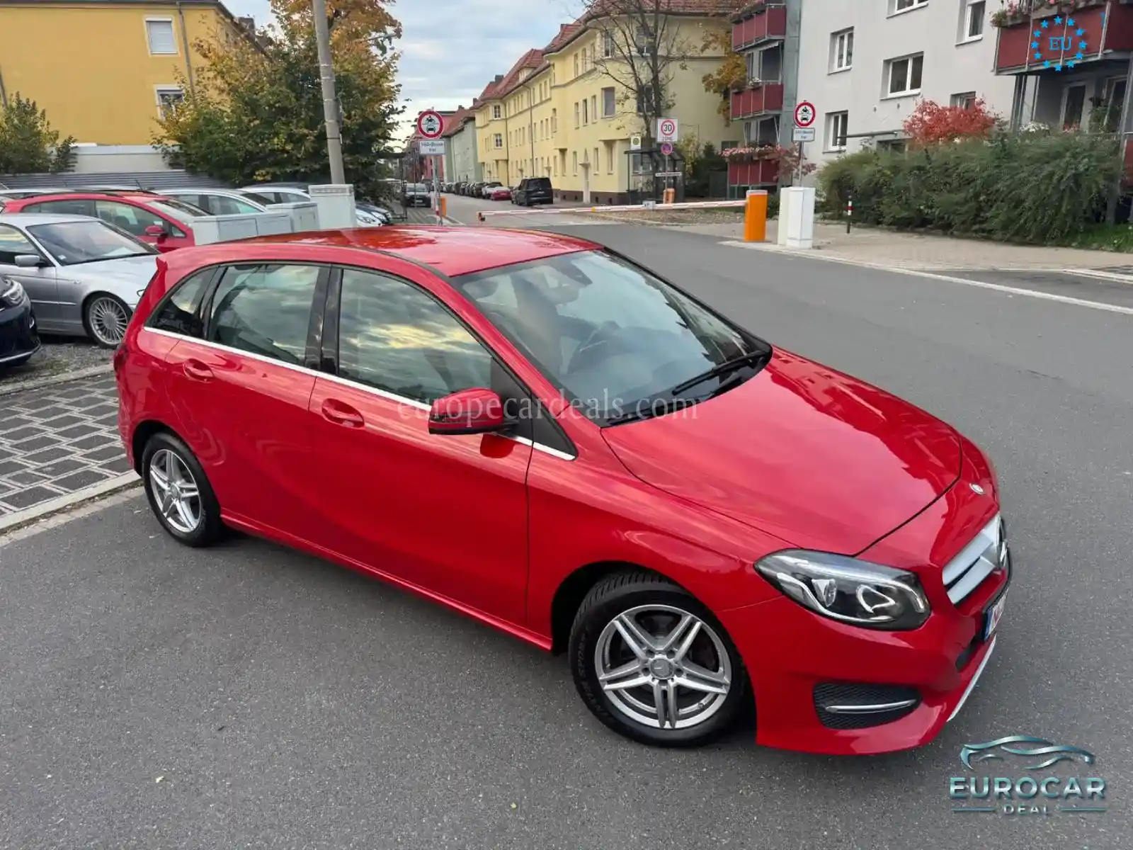 Mercedes-Benz B 180