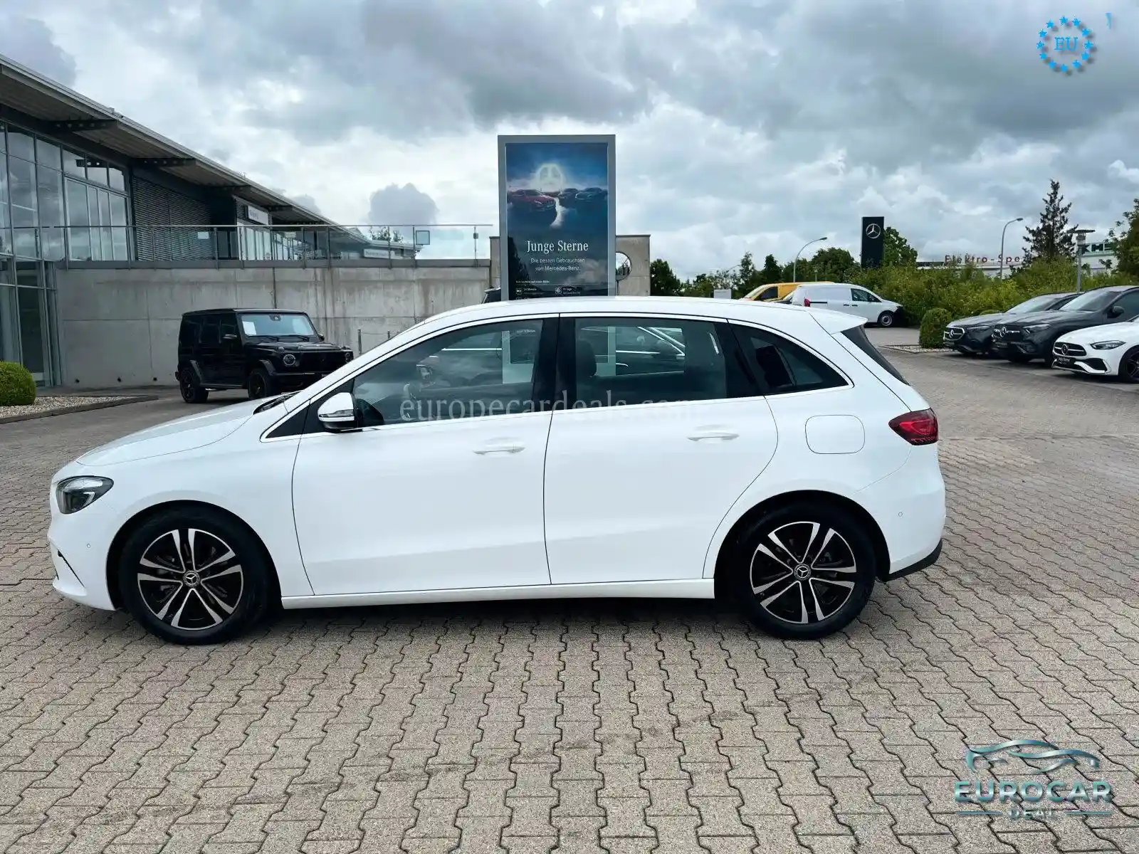 Mercedes-Benz B 180