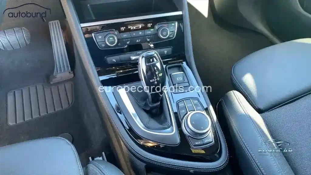 BMW 220