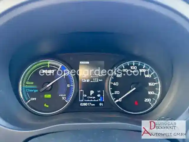 Mitsubishi Plug-in Hybrid Outlander