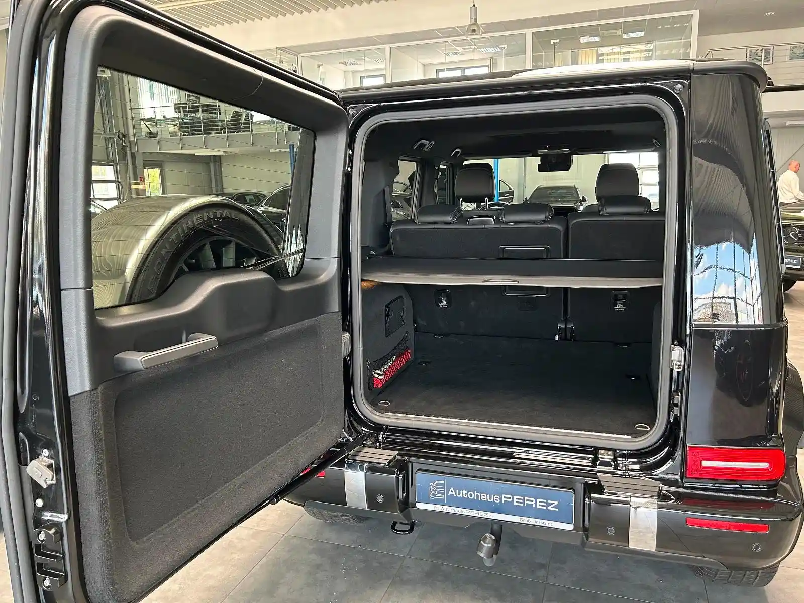 Mercedes-Benz G 500
