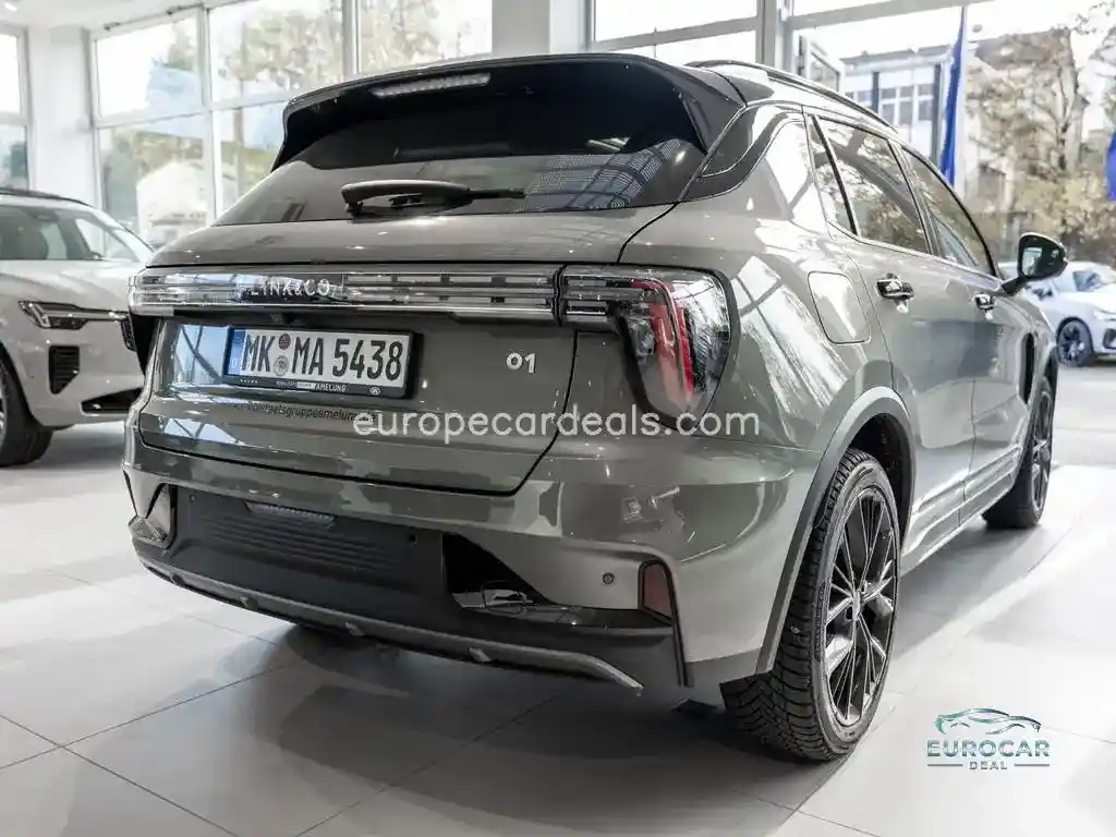 Lynk&Co 01