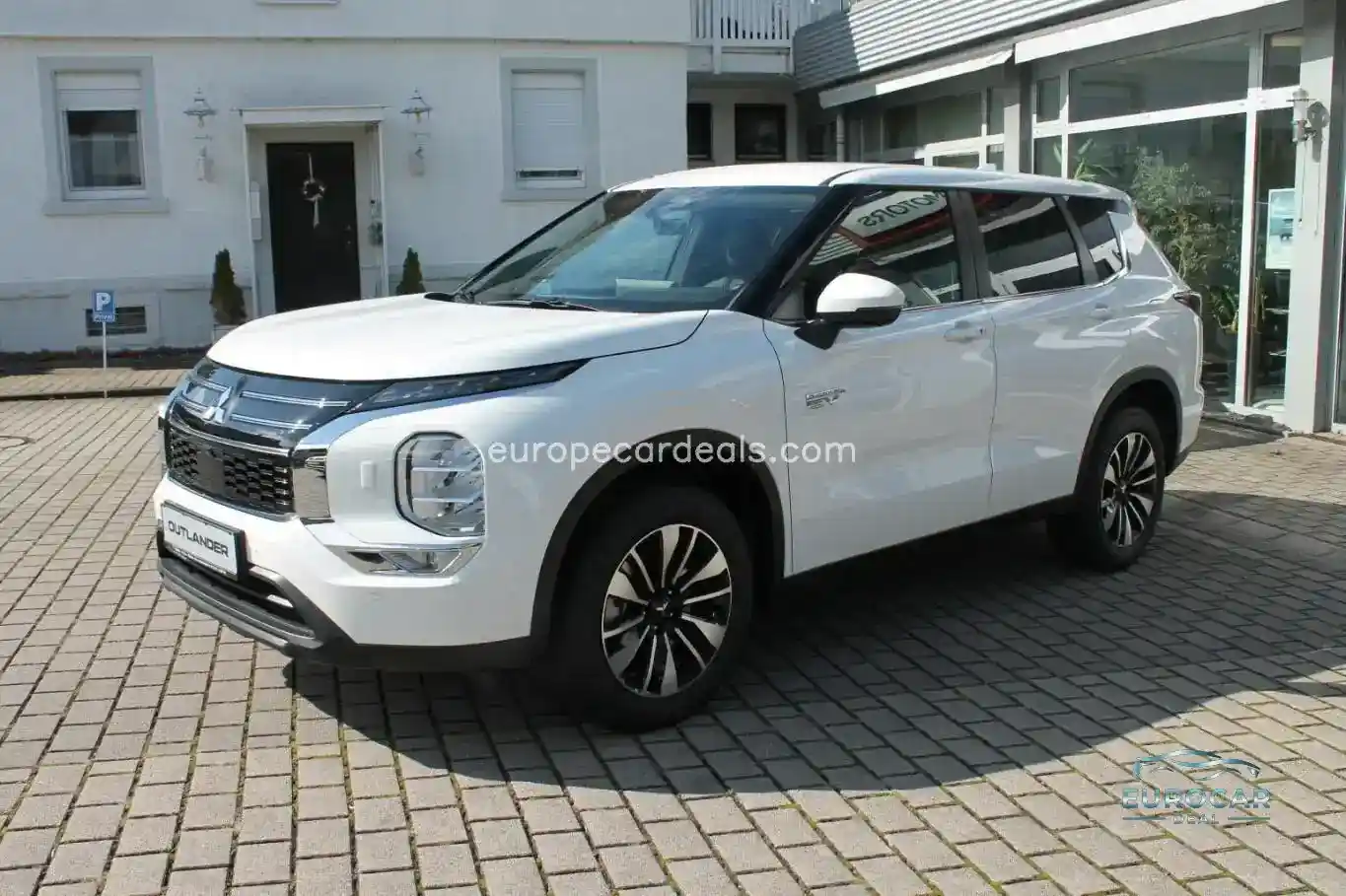 Mitsubishi Plug-in Hybrid Outlander