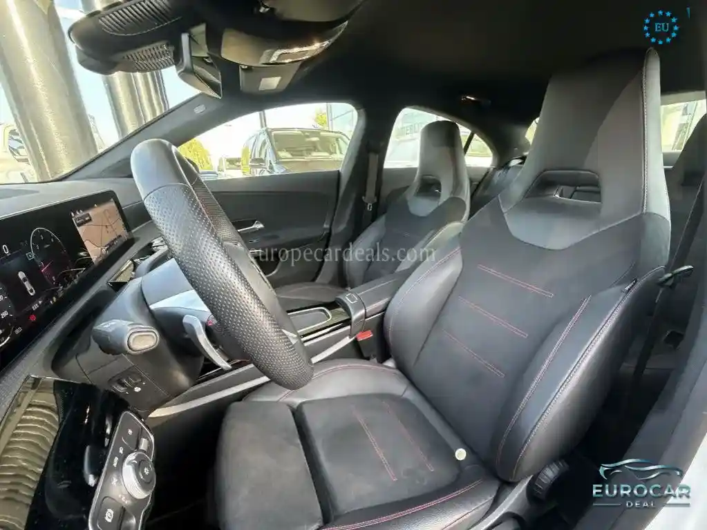 Mercedes-Benz CLA 220