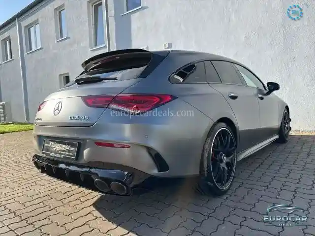 Mercedes-Benz CLA 45 AMG Shooting Brake