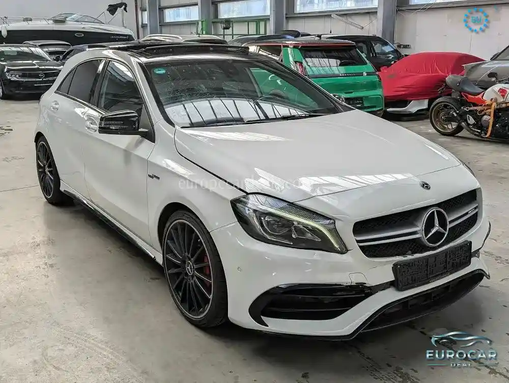 Mercedes-Benz A 45 AMG