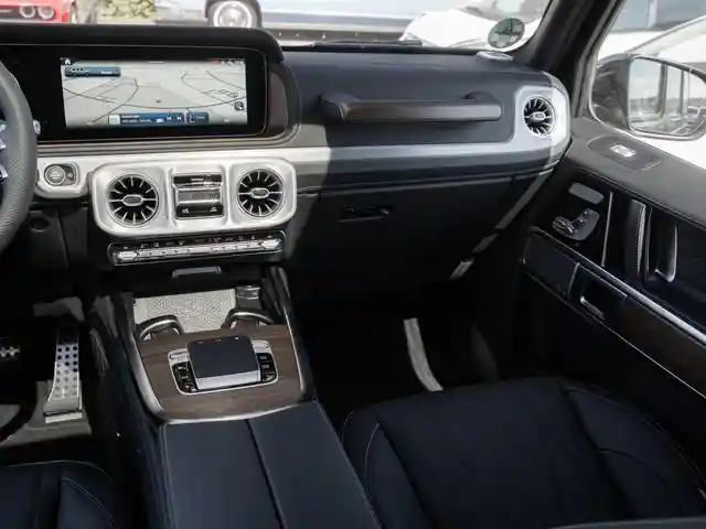 Mercedes-Benz G 450