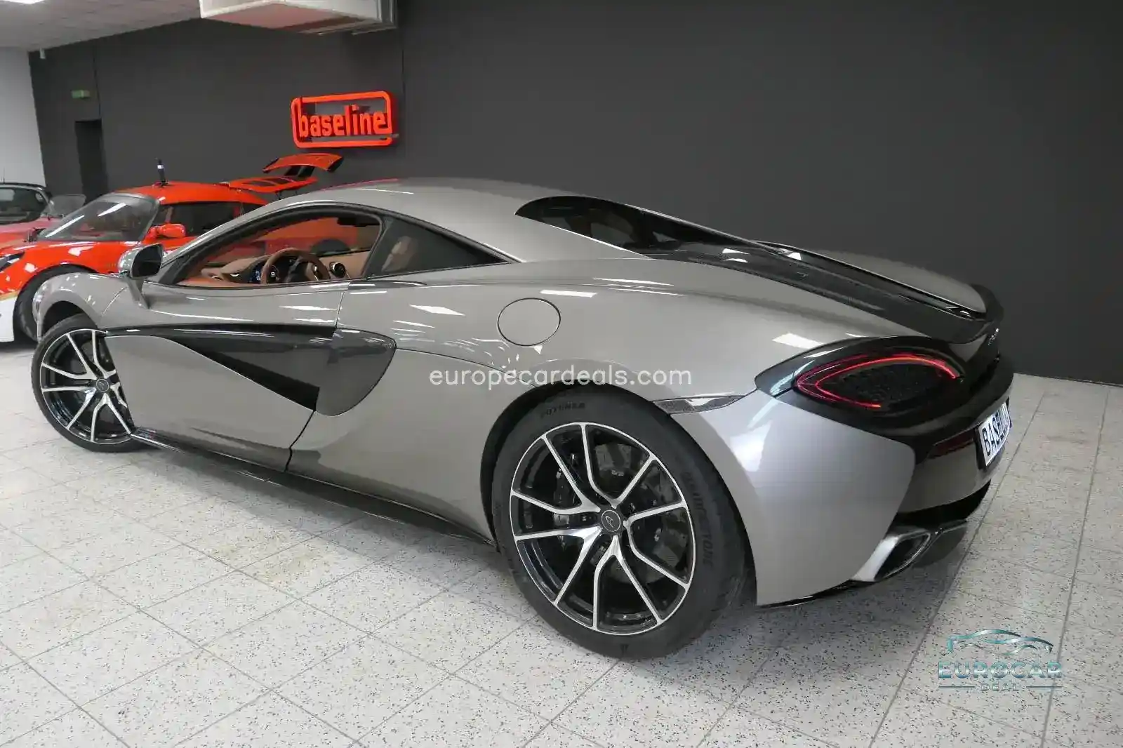 McLaren 570S