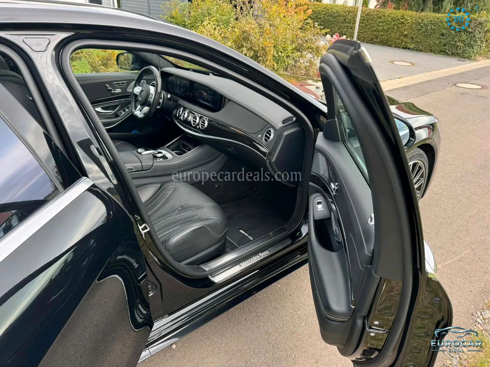 Mercedes-Benz S 560