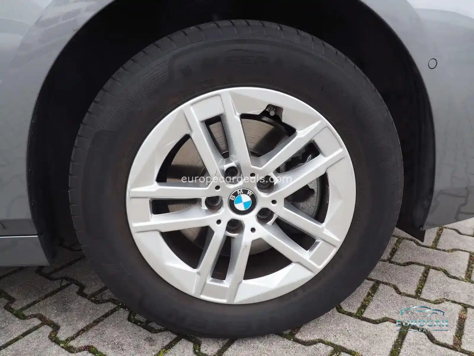 BMW 220