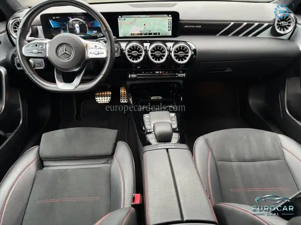 Mercedes-Benz A 35 AMG