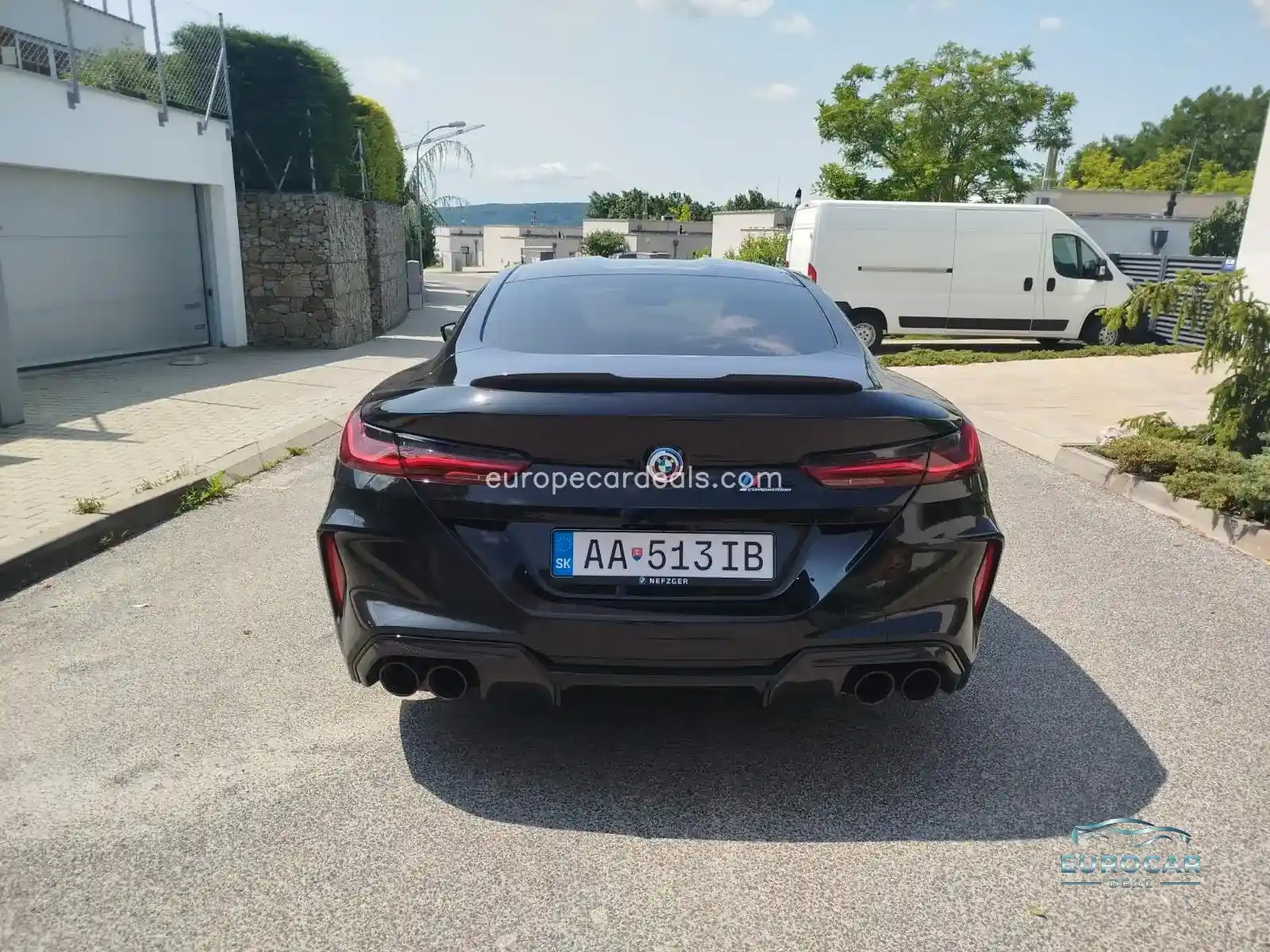 BMW M8