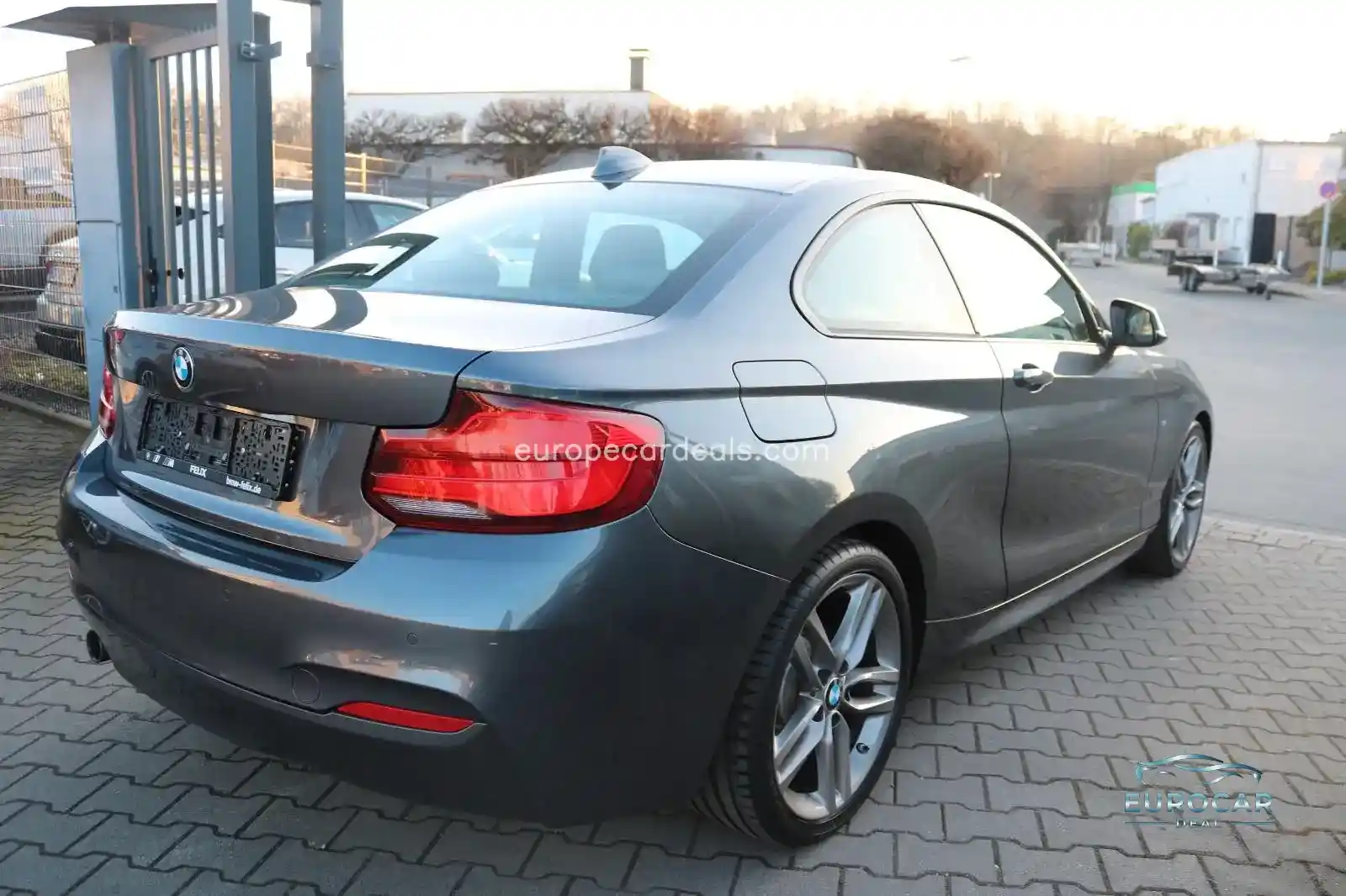 BMW 218