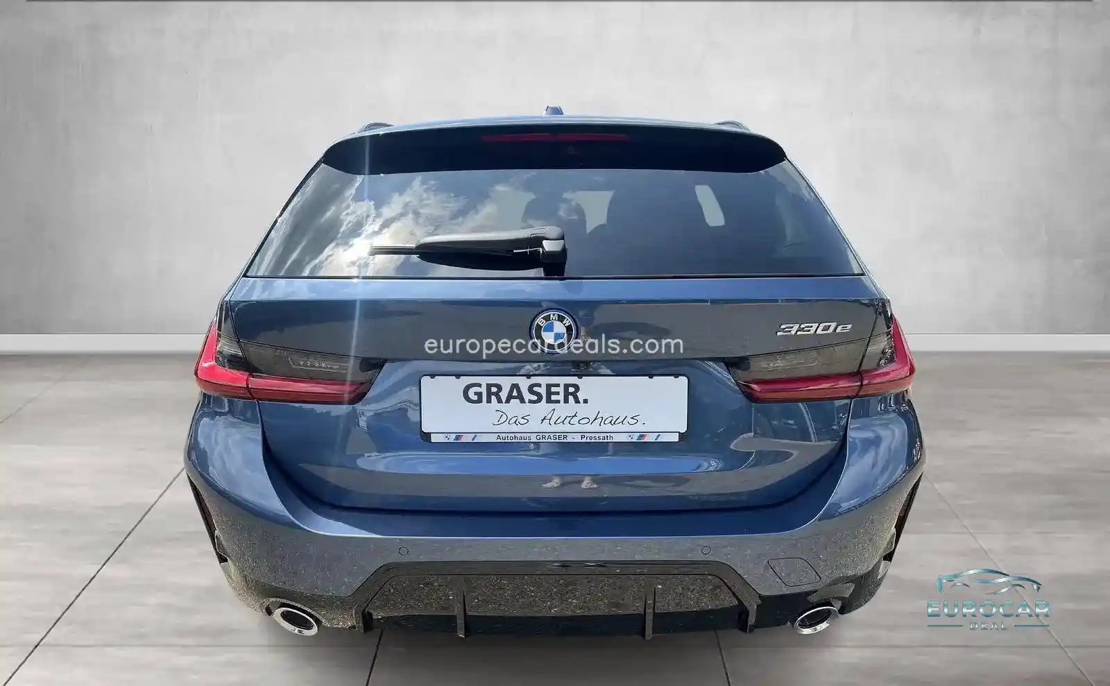 BMW 330