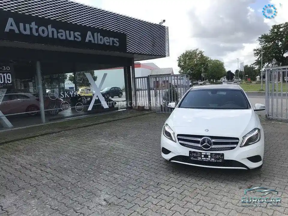 Mercedes-Benz A 180