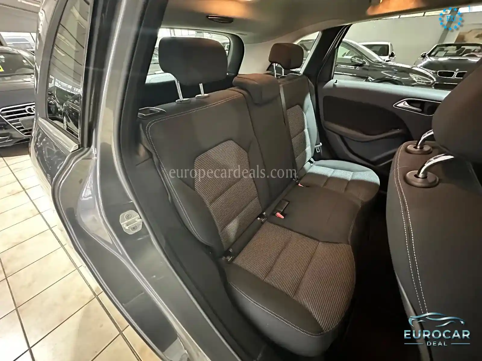 Mercedes-Benz B 220