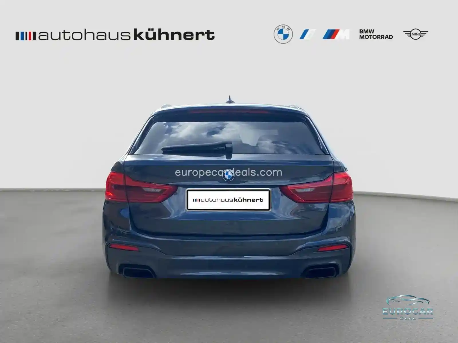 BMW M550