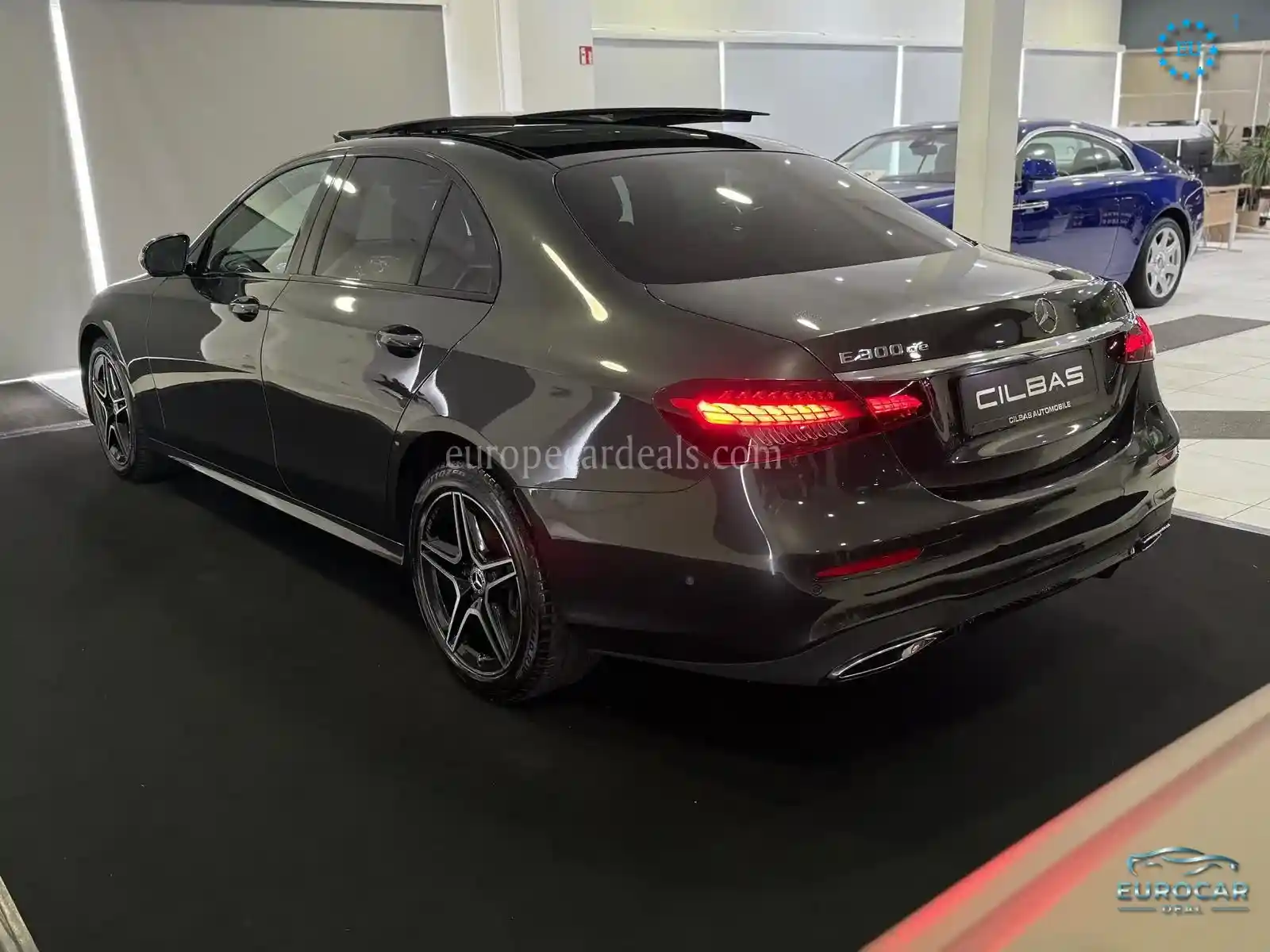 Mercedes-Benz E 300
