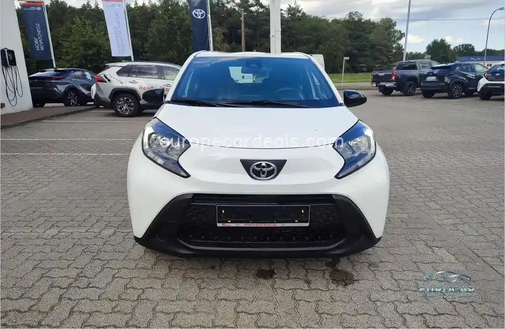 Toyota Aygo (X)