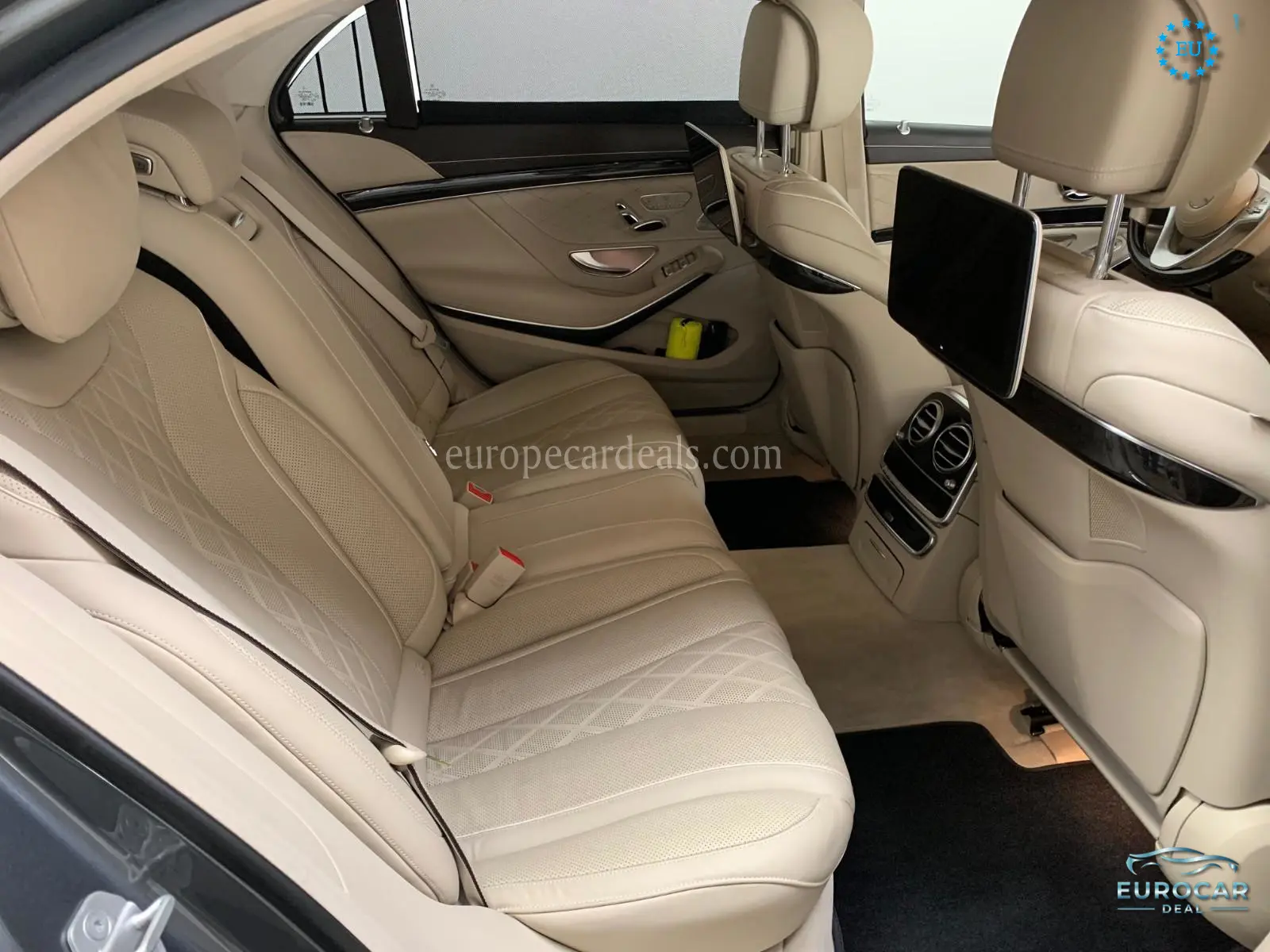 Mercedes-Benz S 560