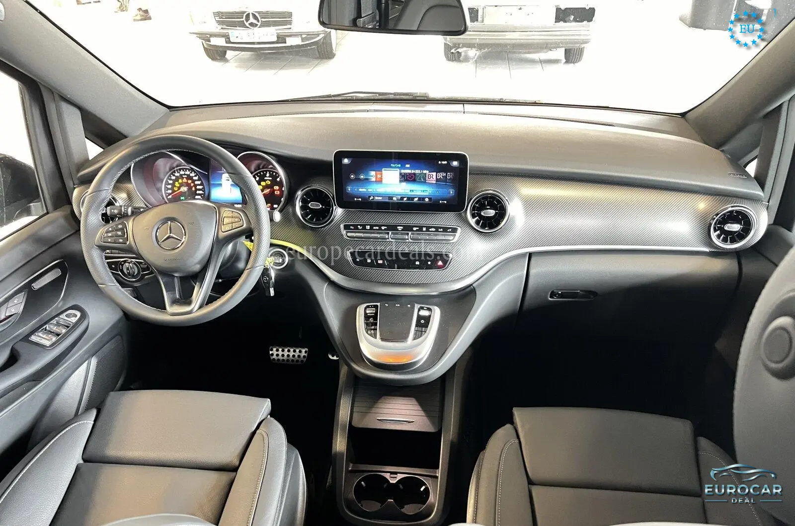 Mercedes-Benz V 220