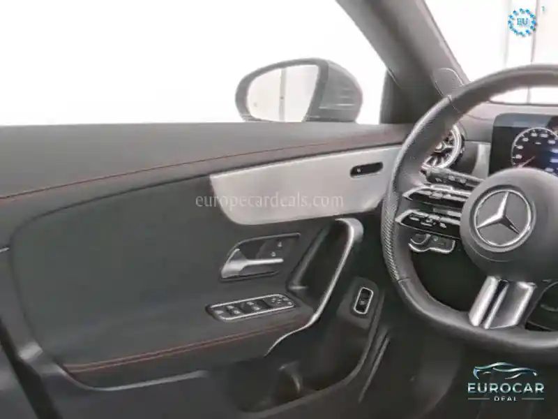 Mercedes-Benz CLA 200 Shooting Brake