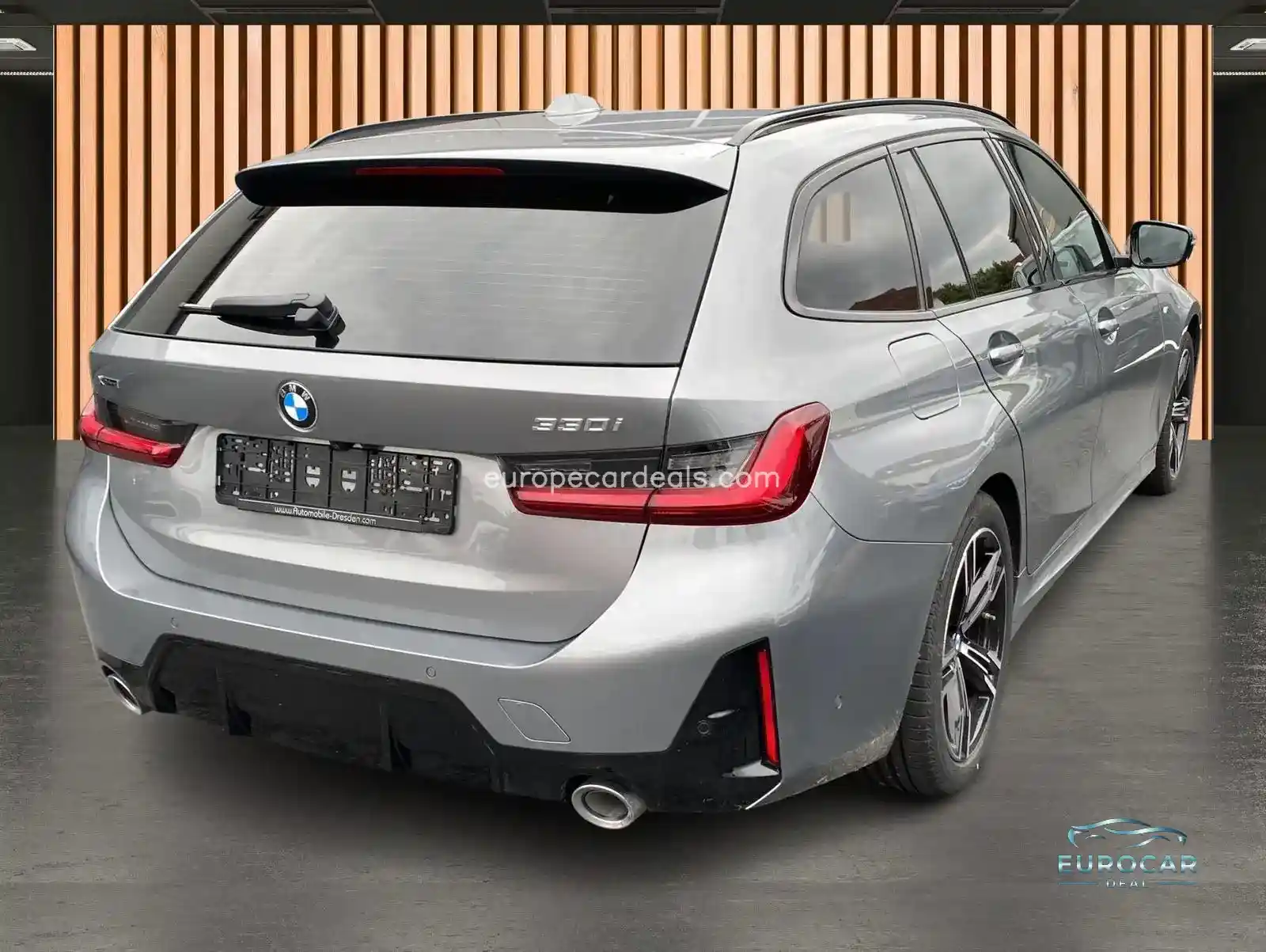 BMW 330
