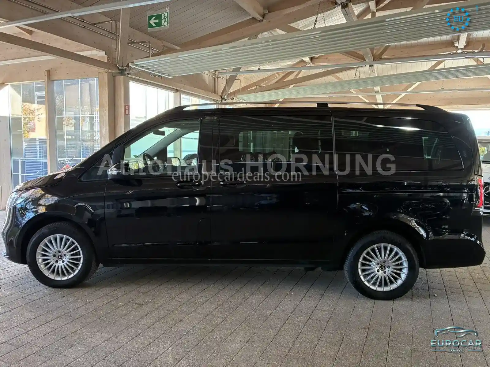 Mercedes-Benz V 250