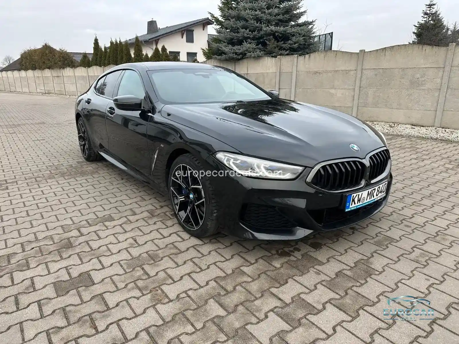 BMW 840