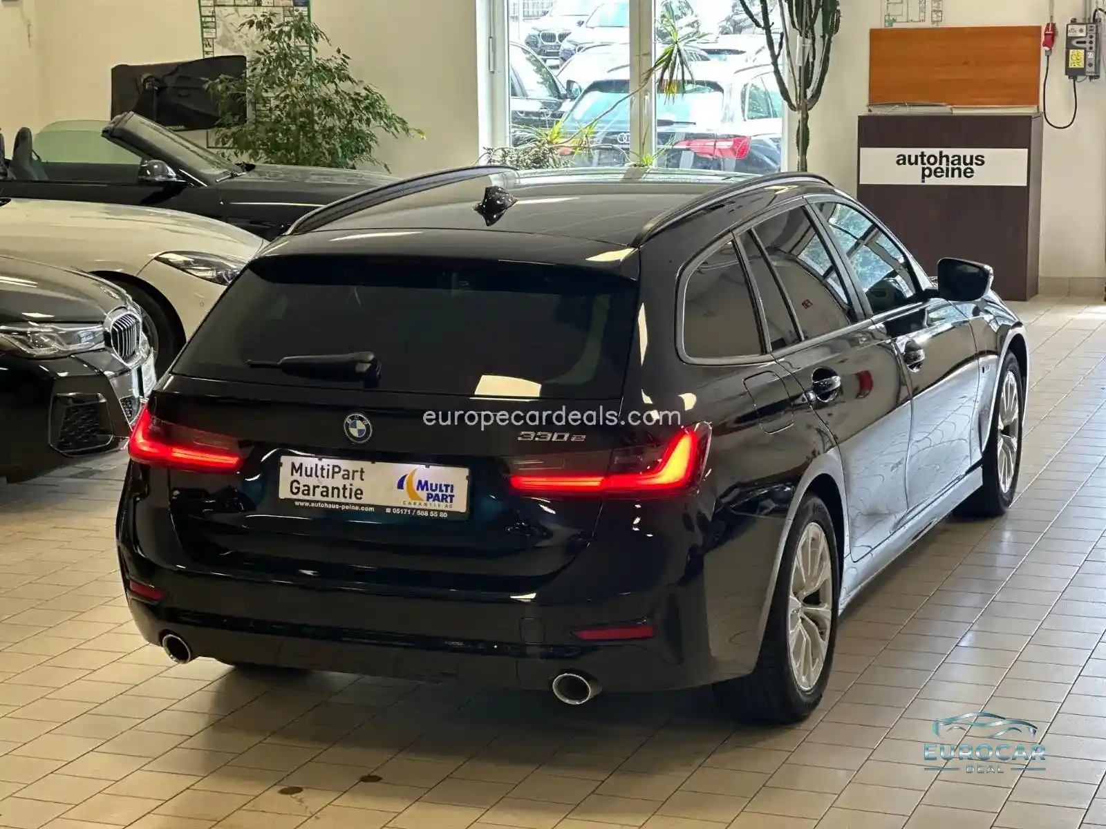 BMW 330