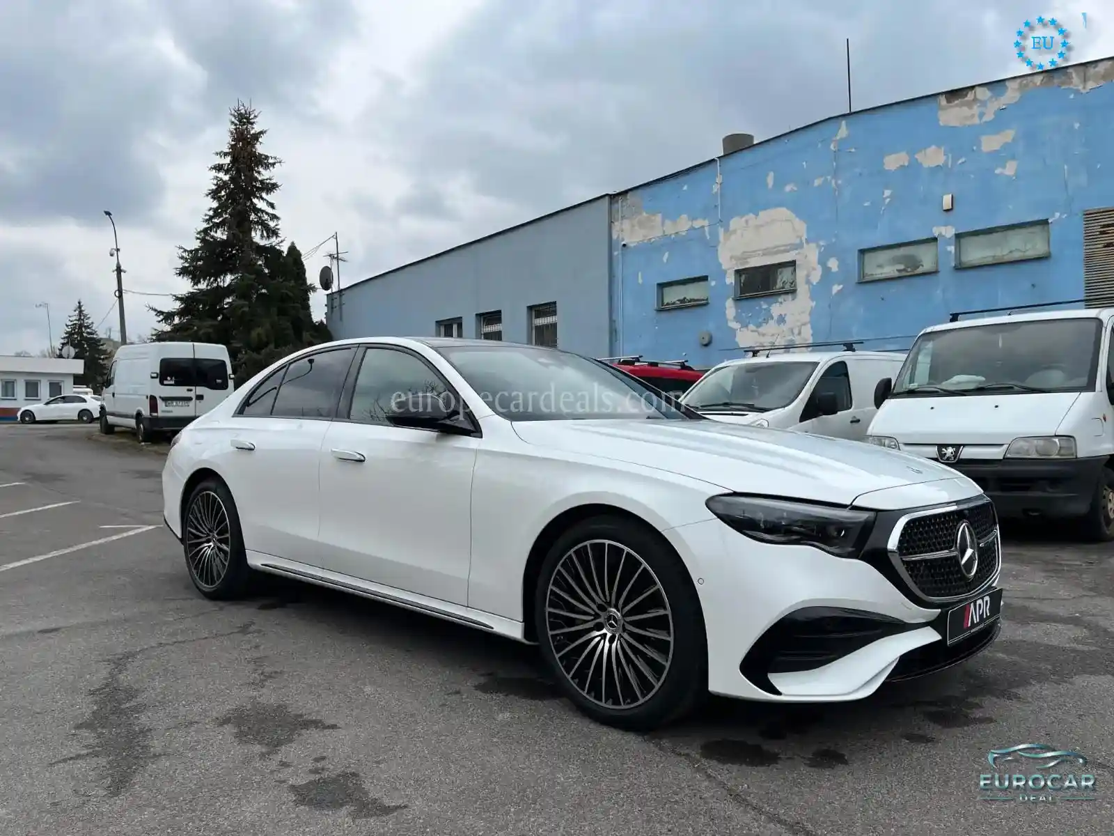 Mercedes-Benz E 200
