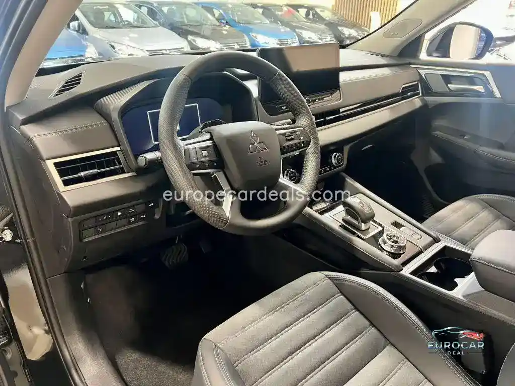 Mitsubishi Plug-in Hybrid Outlander