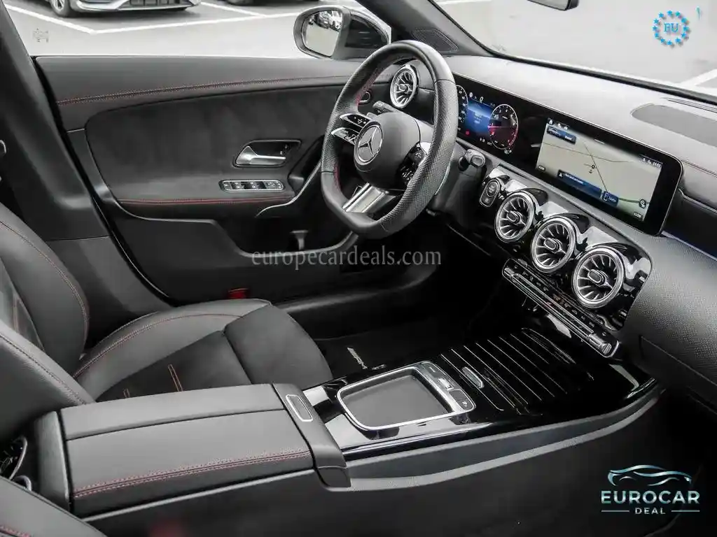 Mercedes-Benz CLA 220