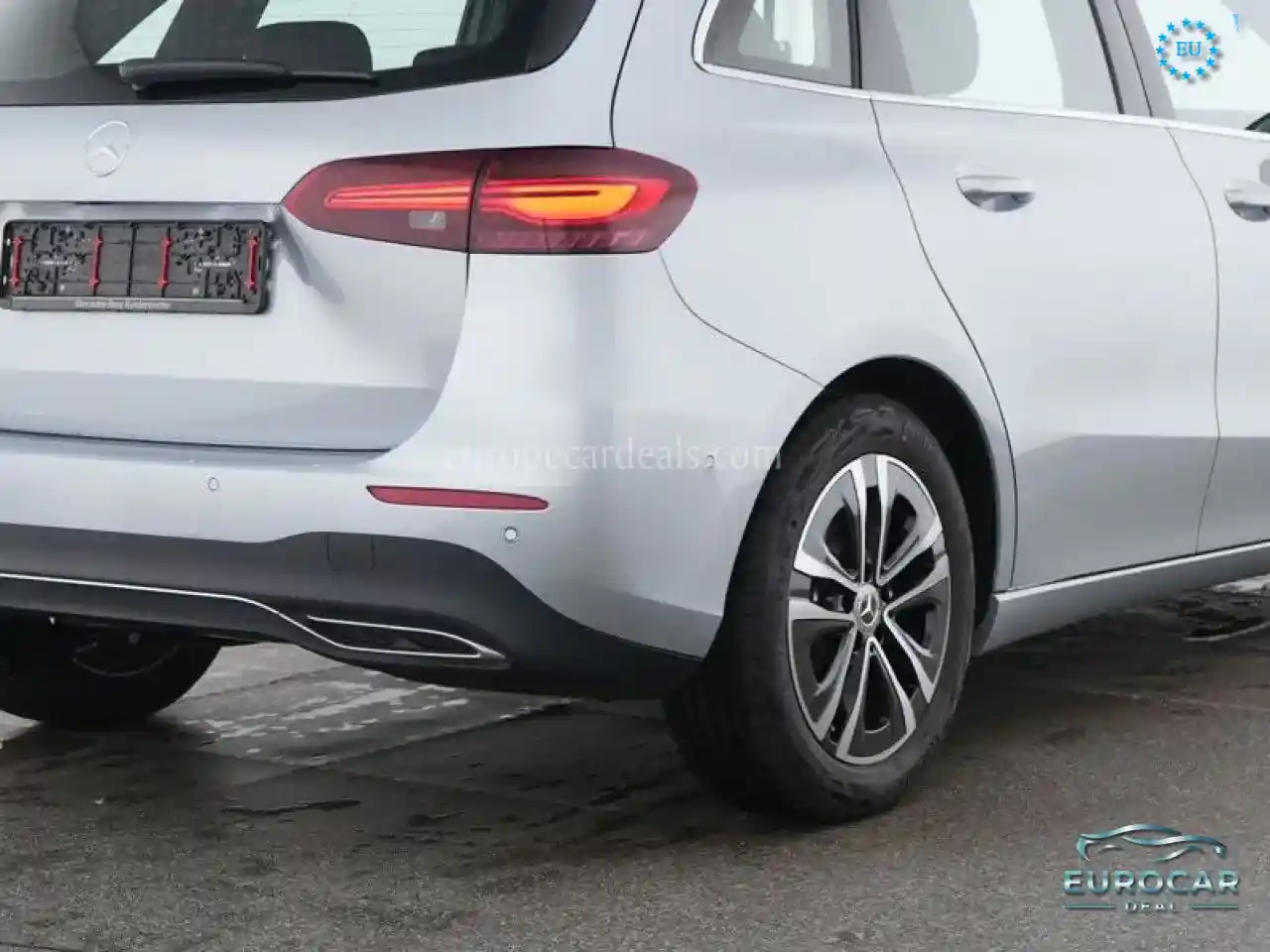 Mercedes-Benz B 200