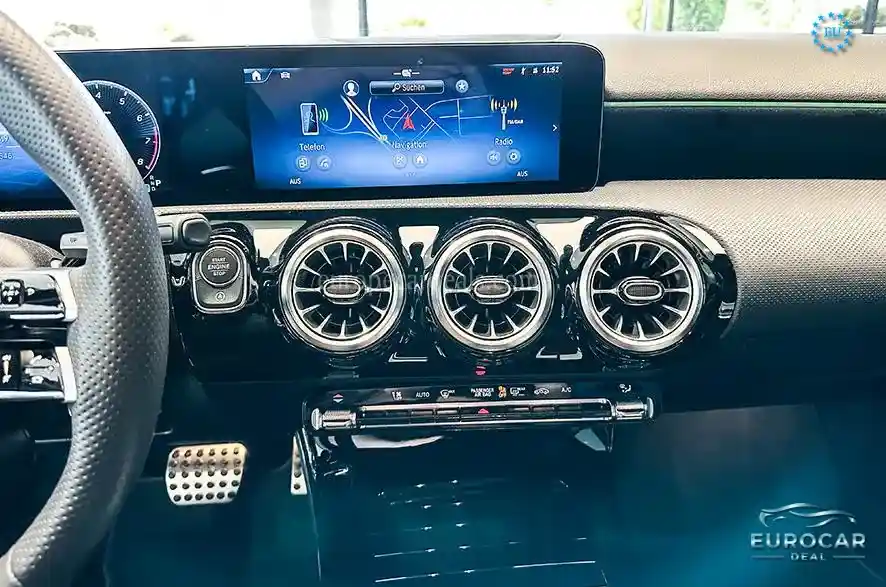 Mercedes-Benz A 35 AMG