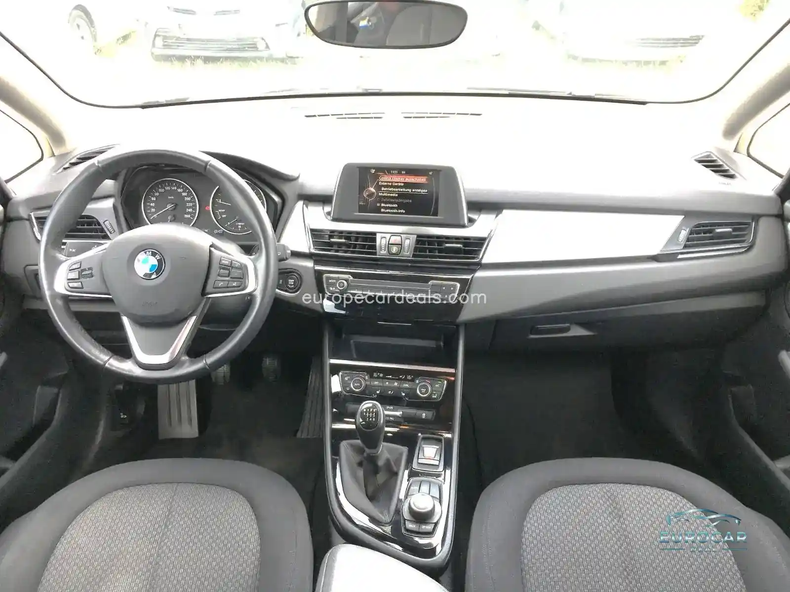 BMW 218
