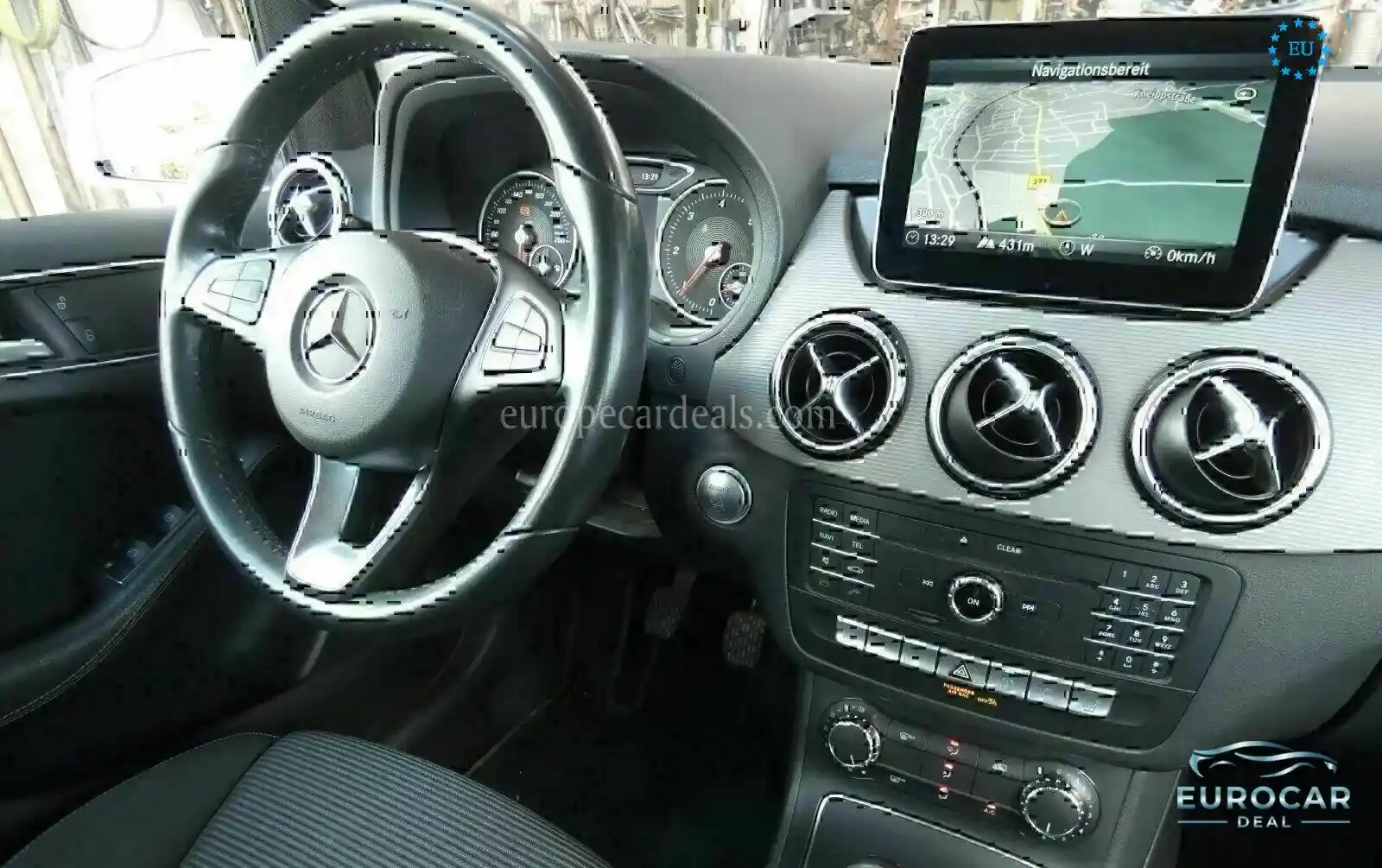 Mercedes-Benz B 180