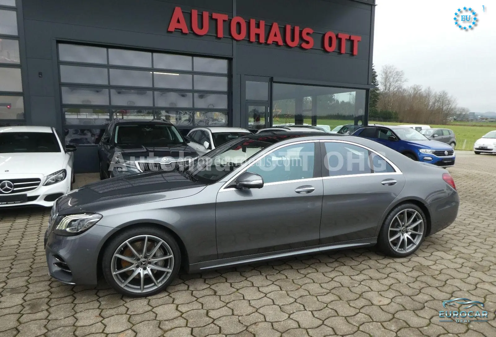 Mercedes-Benz S 560