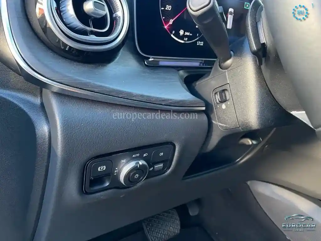 Mercedes-Benz V 300