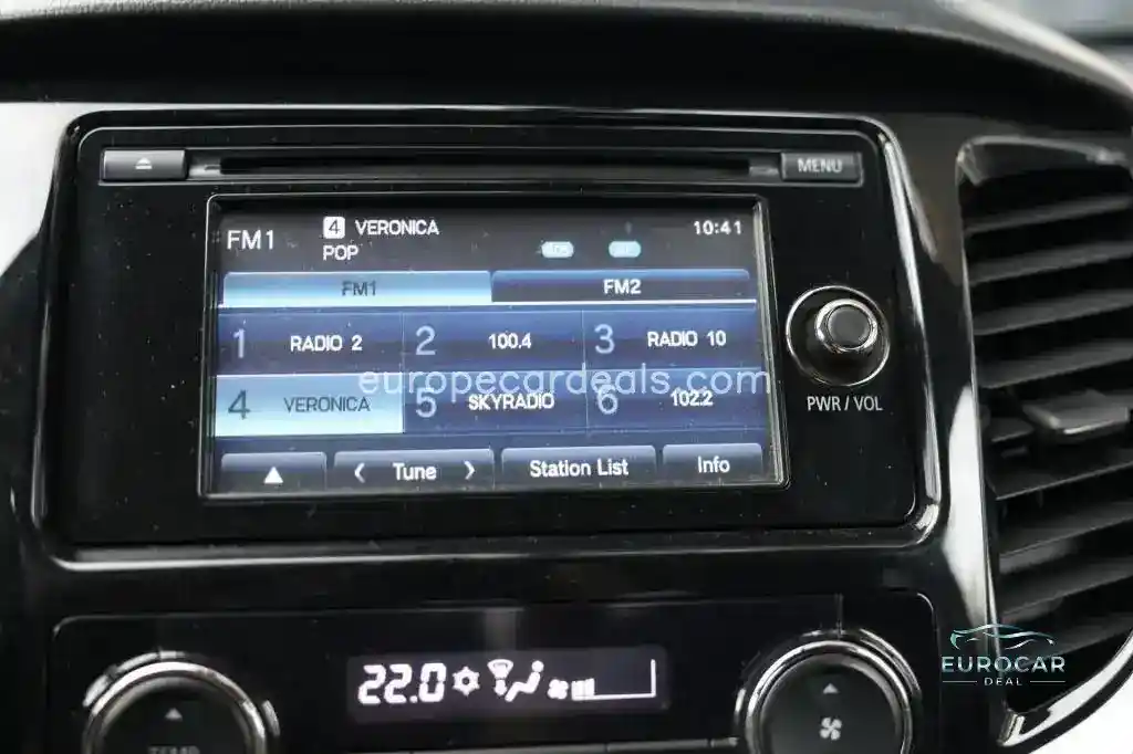 Mitsubishi L200