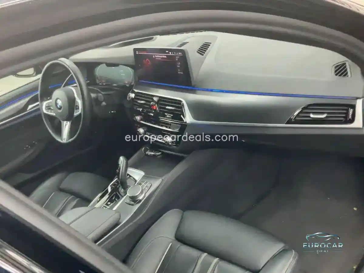 BMW 530
