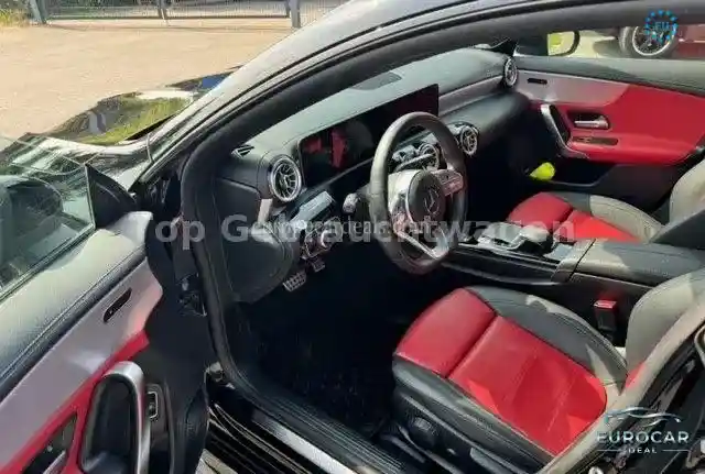 Mercedes-Benz CLA 200 Shooting Brake