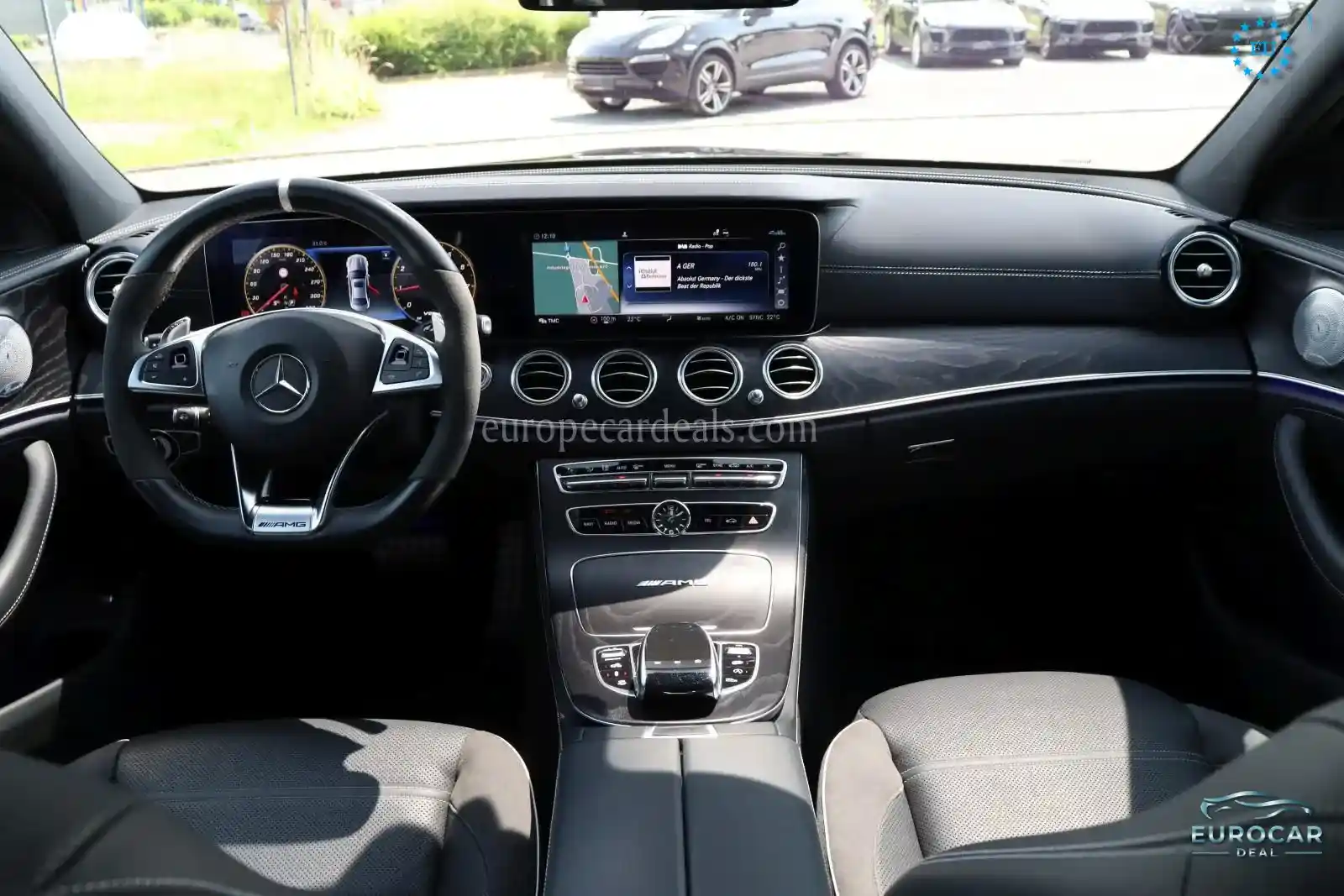 Mercedes-Benz E 63 AMG