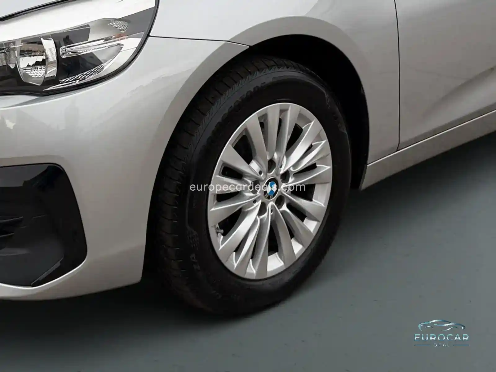 BMW 218