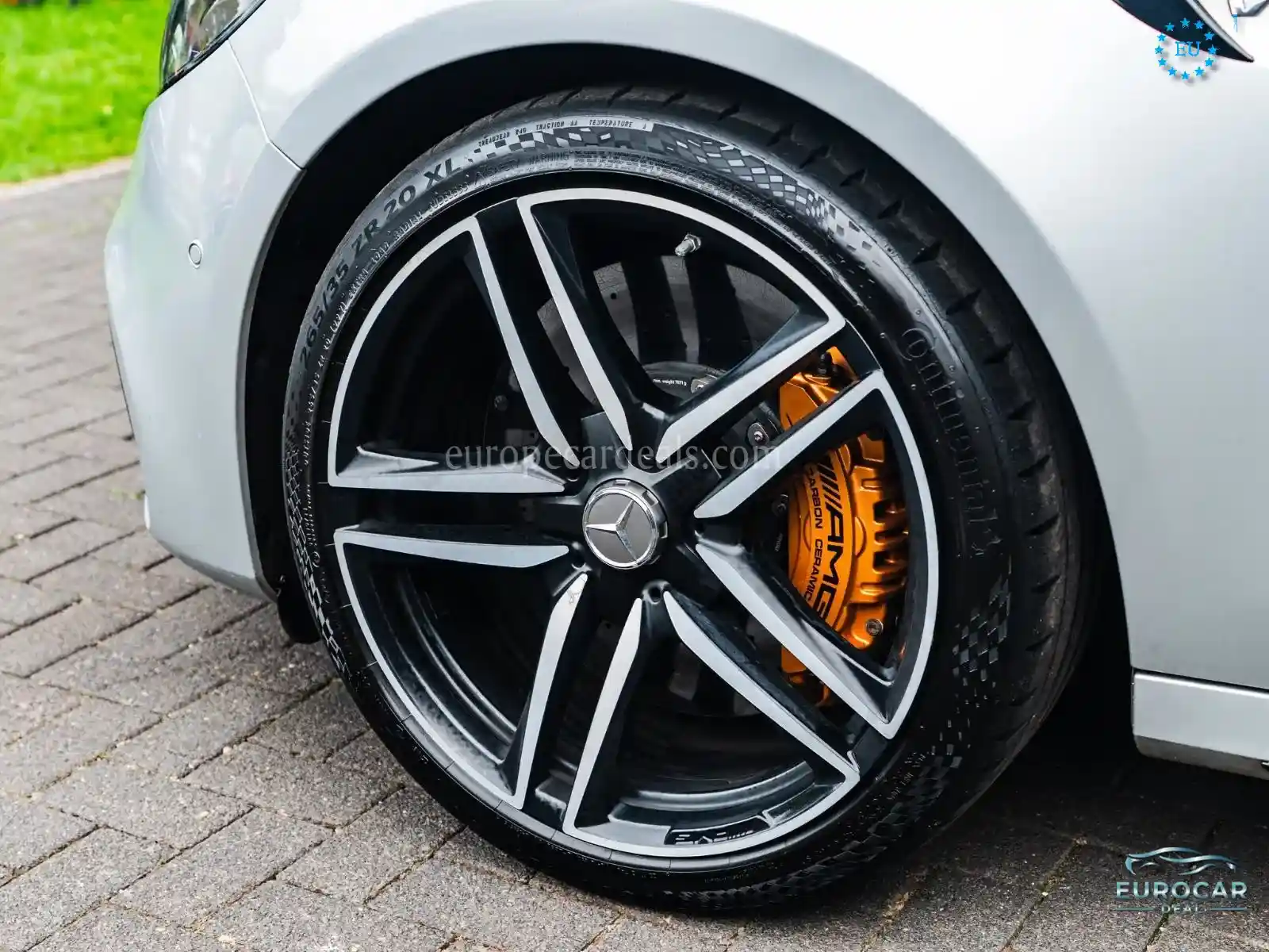 Mercedes-Benz E 63 AMG