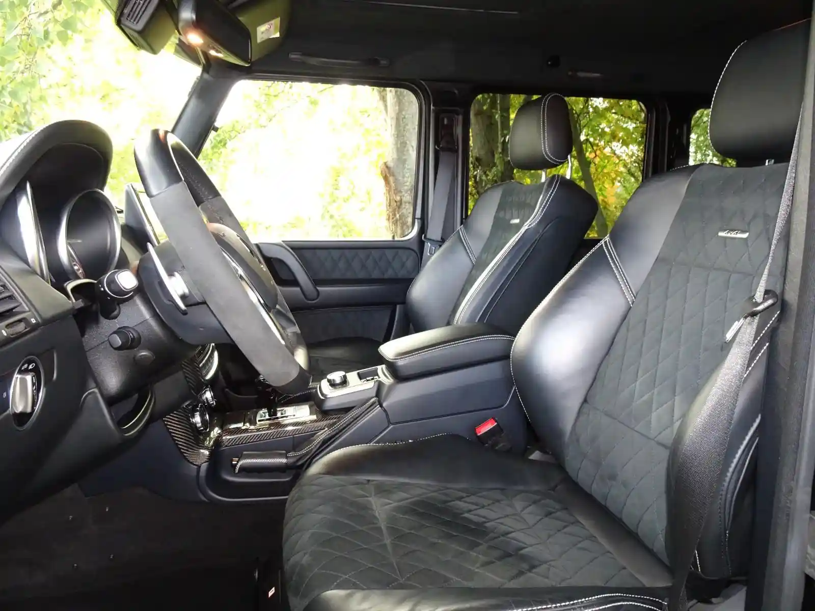 Mercedes-Benz G 500