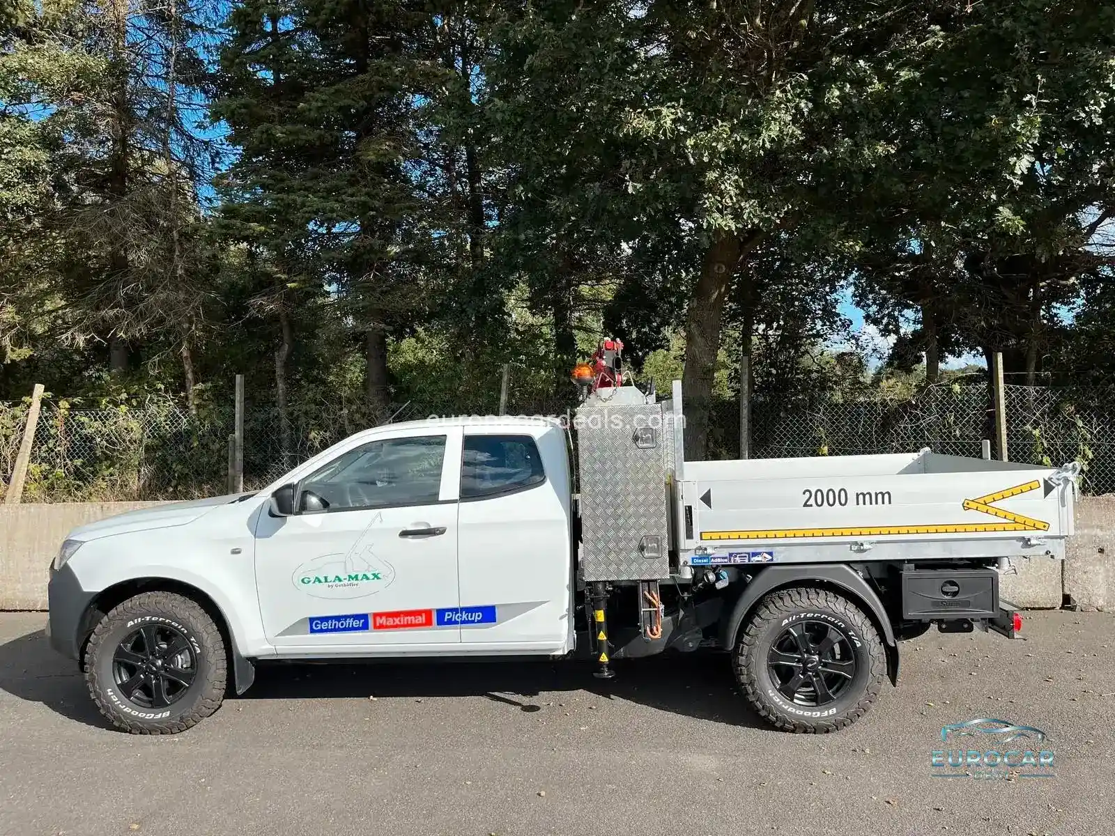Space Cab L AT BIG-MAX L2 Kipper und Kran