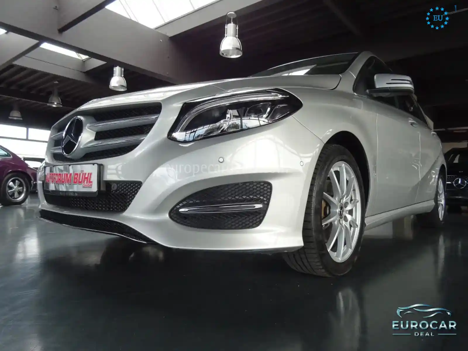 Mercedes-Benz B 200