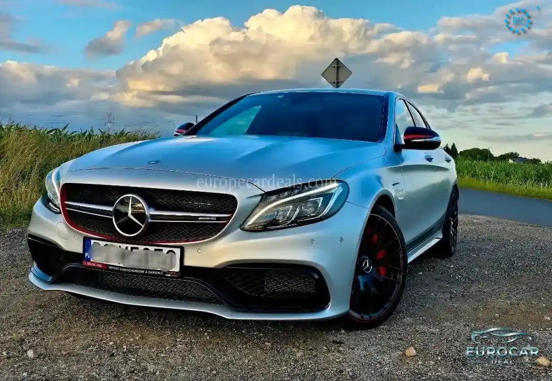 Mercedes-Benz C 63 AMG