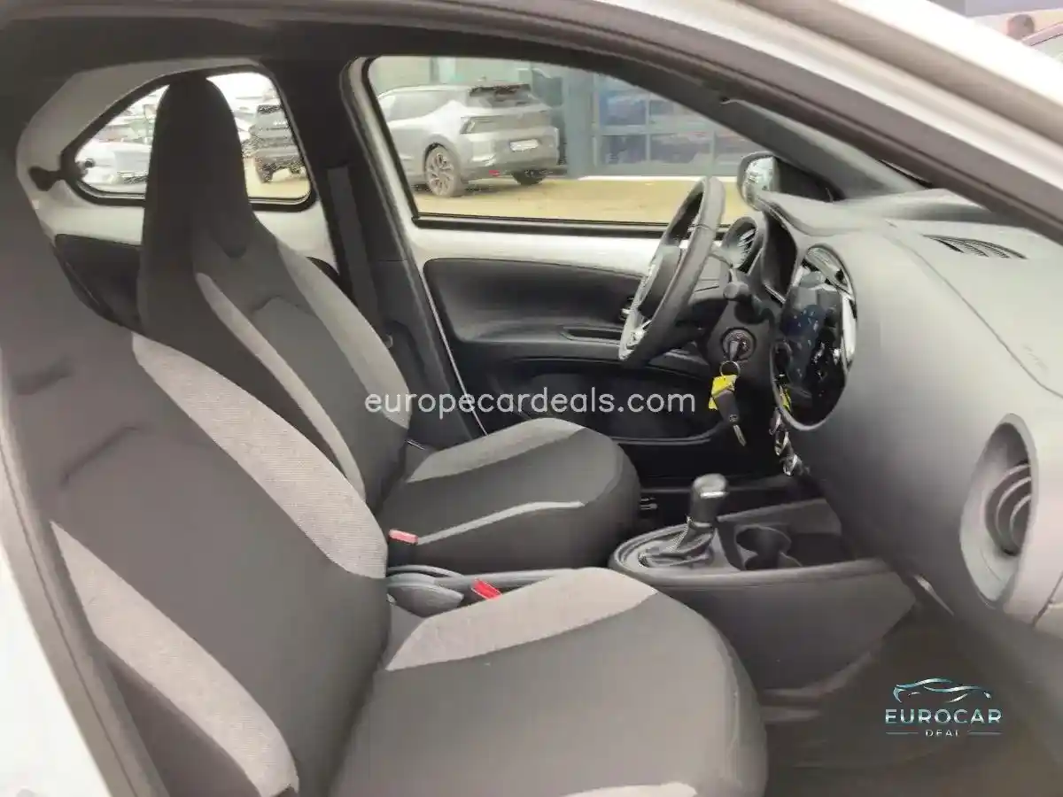 Toyota Aygo (X)
